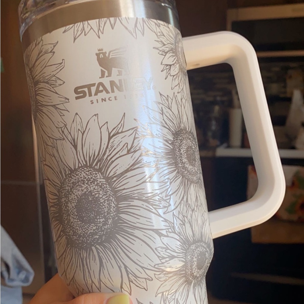 40oz etched Stanley